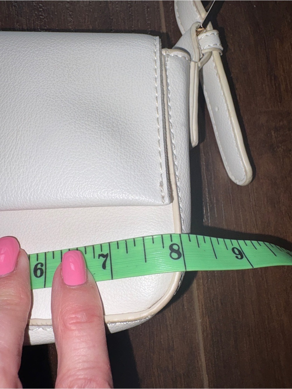 Simons Cream Shoulder Bag - Picture 6 of 9